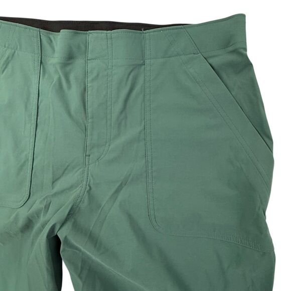 Eddie Bauer Horizon Bermuda Shorts Women Size 14 Green Quick Dry Hiking Comfort - Picture 3 of 8